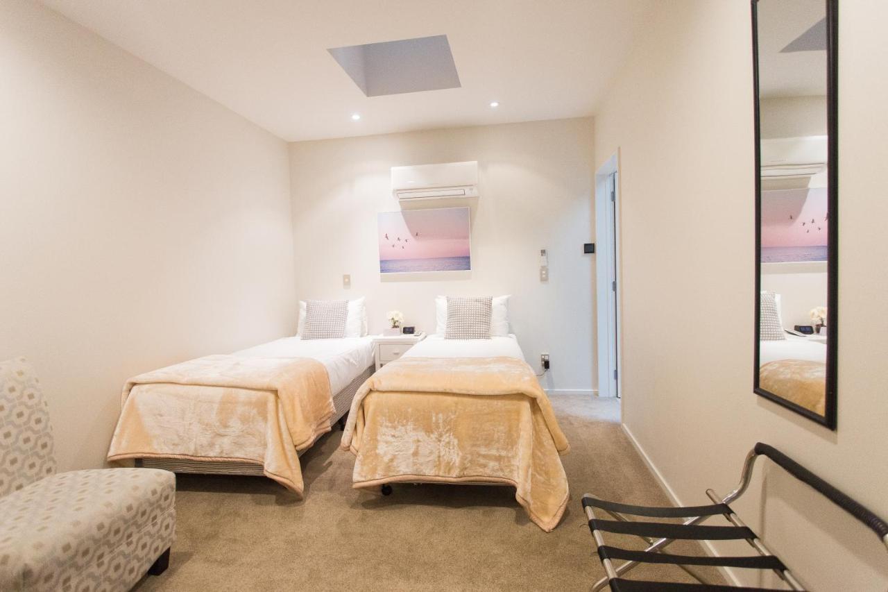 Colombo Lodge Hotel Christchurch Buitenkant foto