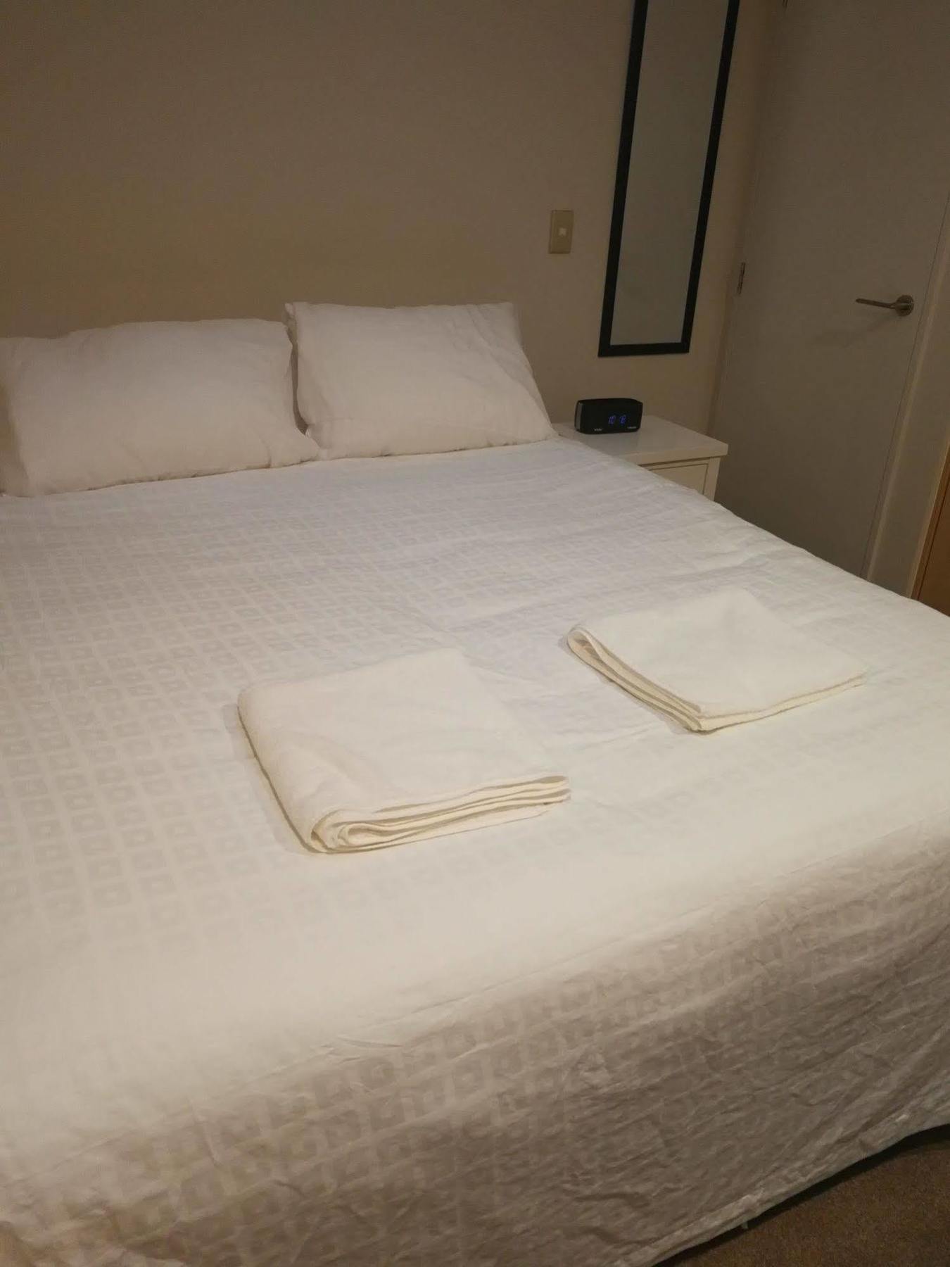 Colombo Lodge Hotel Christchurch Buitenkant foto